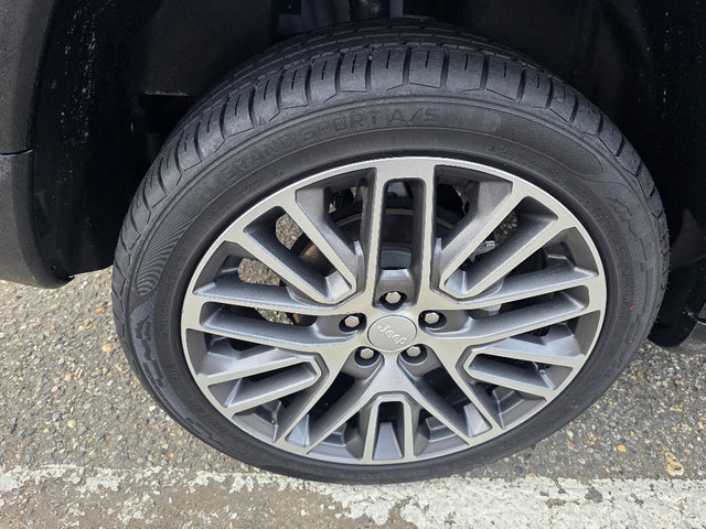 Used 2023 Jeep Compass Limited w/ Elite Group image 6