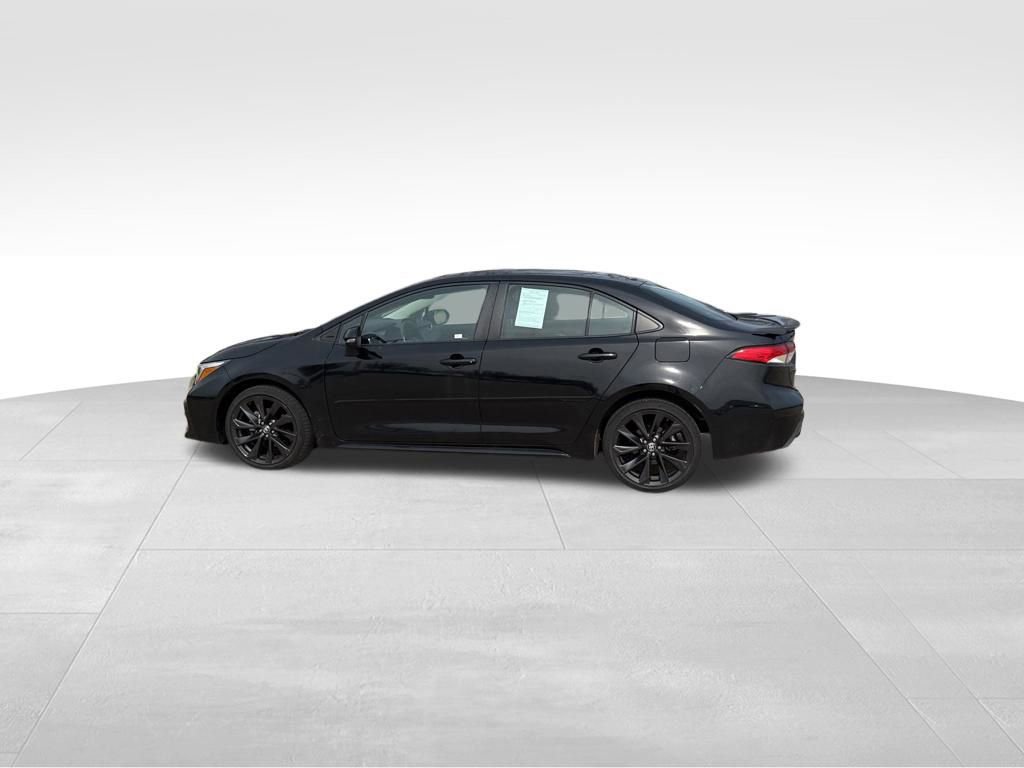 Used 2023 Toyota Corolla SE image 10