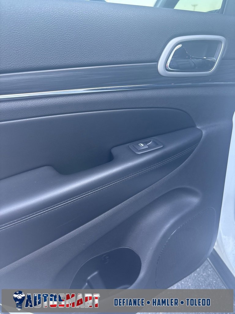 Used 2020 Jeep Grand Cherokee Limited image 44