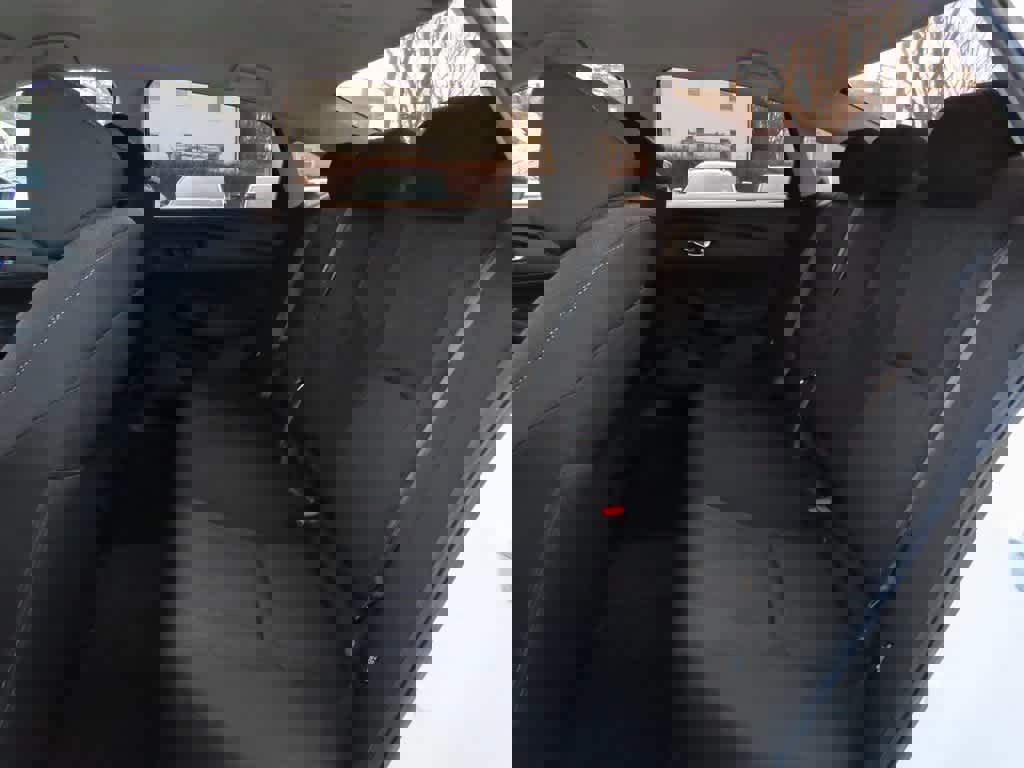 Certified 2023 Honda Accord LX image 12