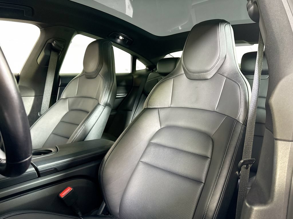 Certified 2022 Porsche Taycan RWD image 5