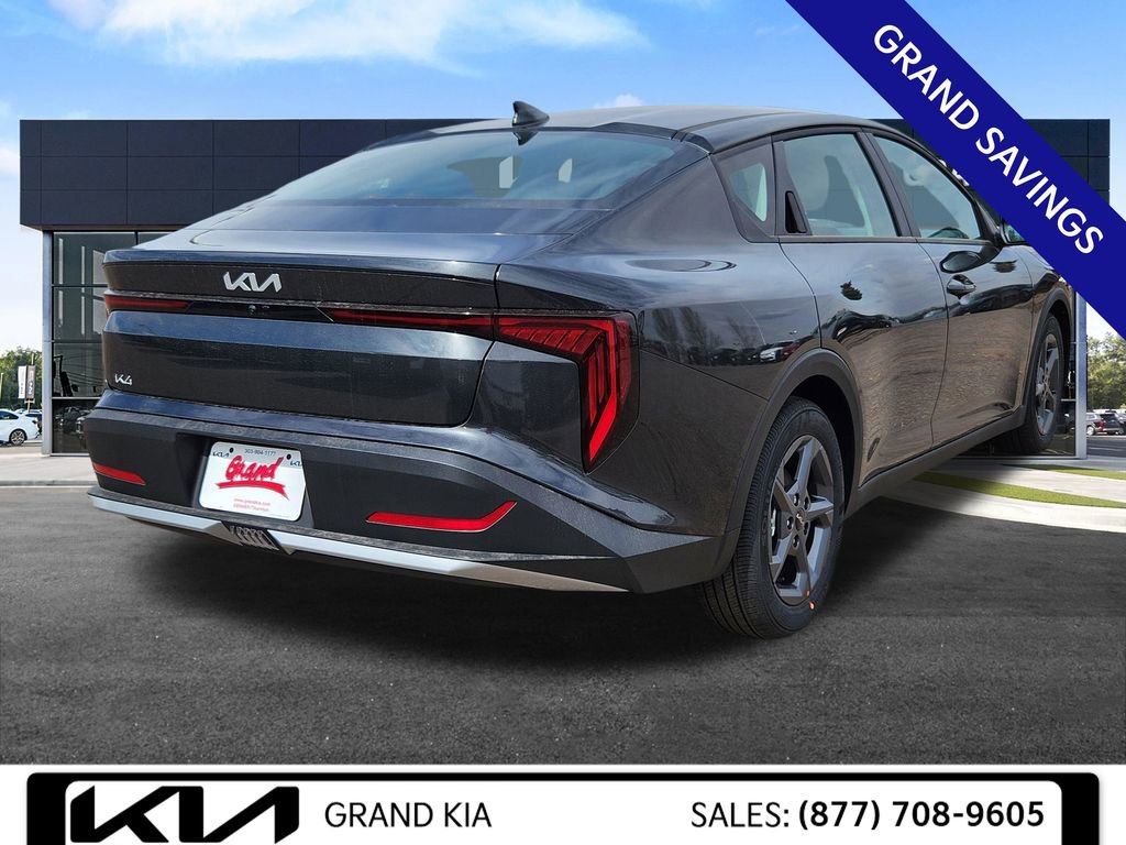 New 2026 Kia K4 LXS image 5