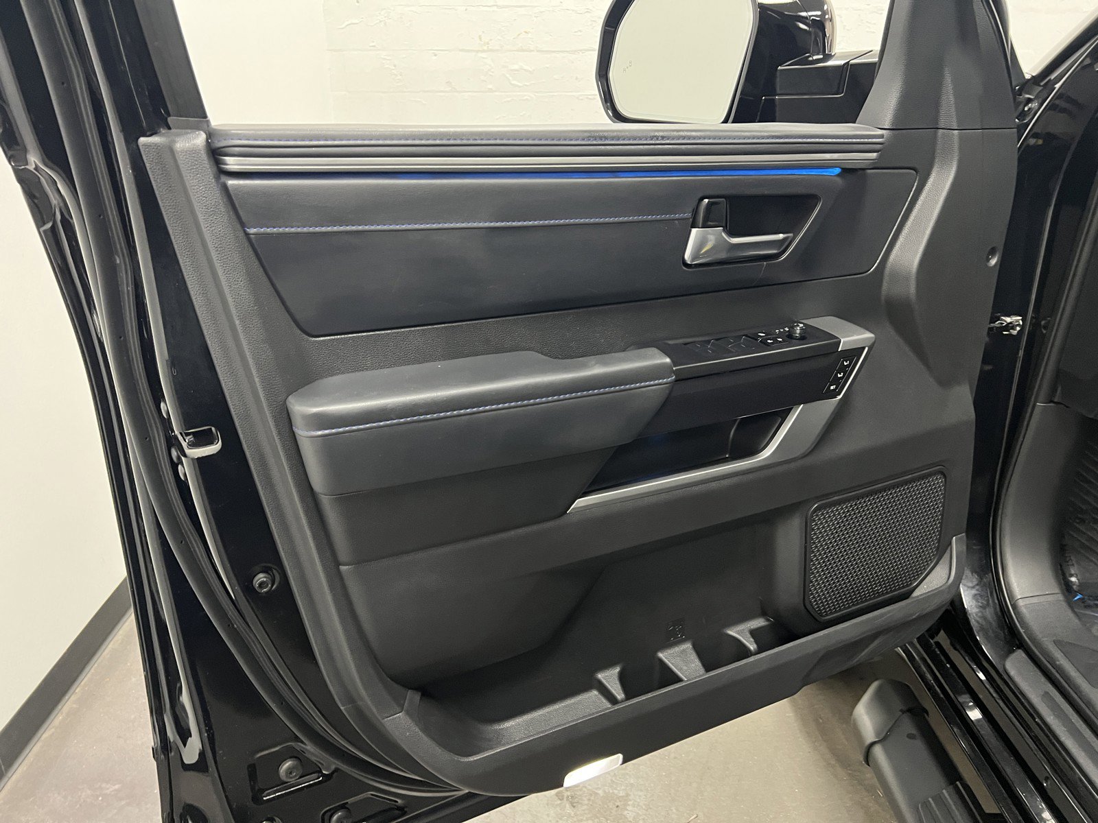 Used 2024 Toyota Tundra Platinum image 25