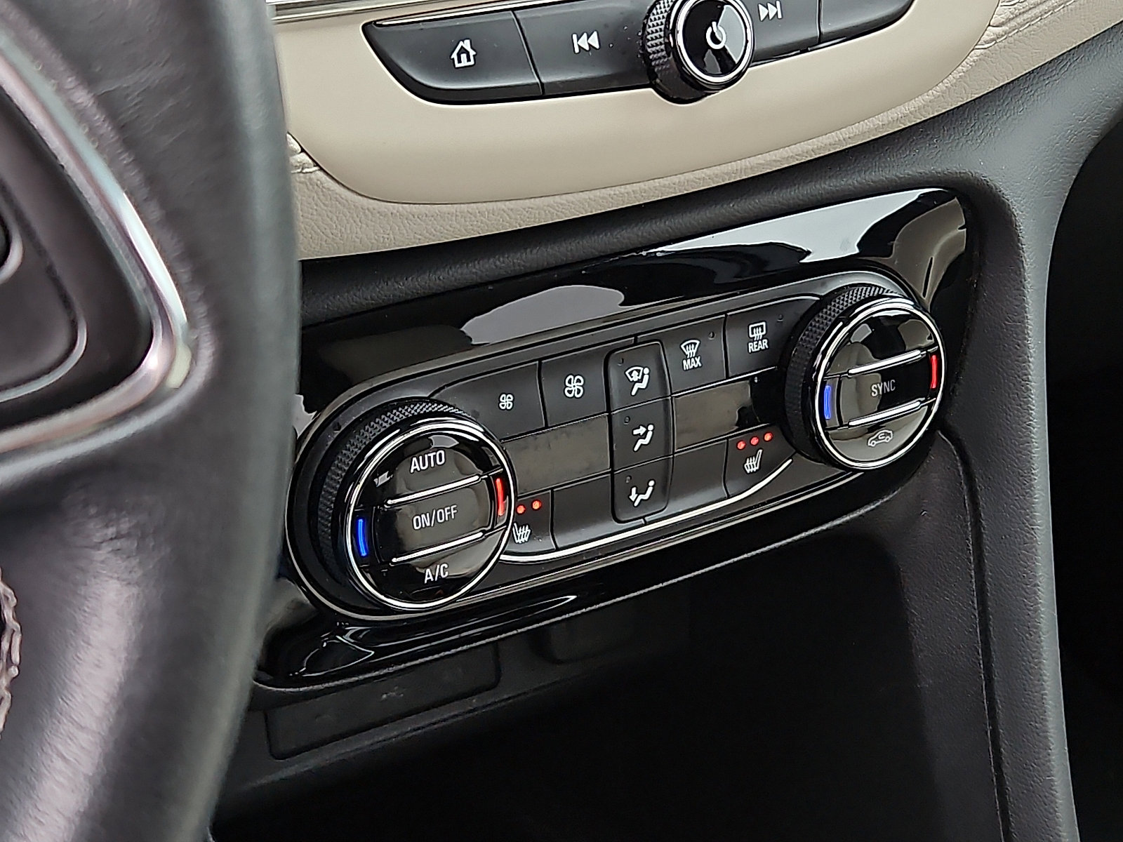 Certified 2023 Buick Encore GX Select image 15