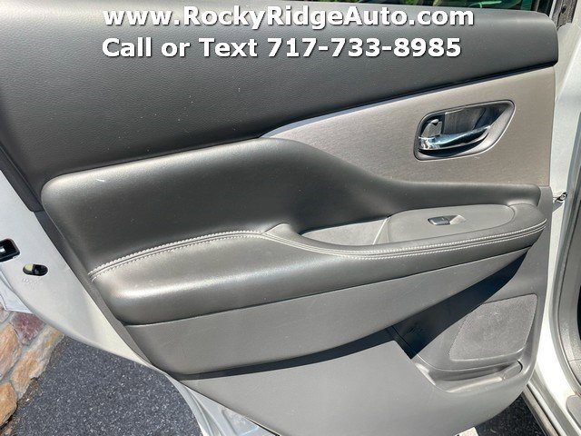 Used 2021 Nissan Murano S image 32