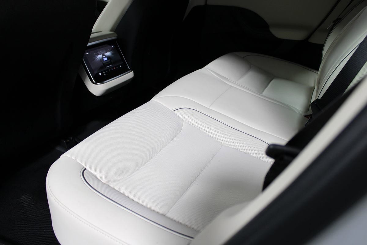 Used 2021 Tesla Model S Plaid AWD/4WD image 27