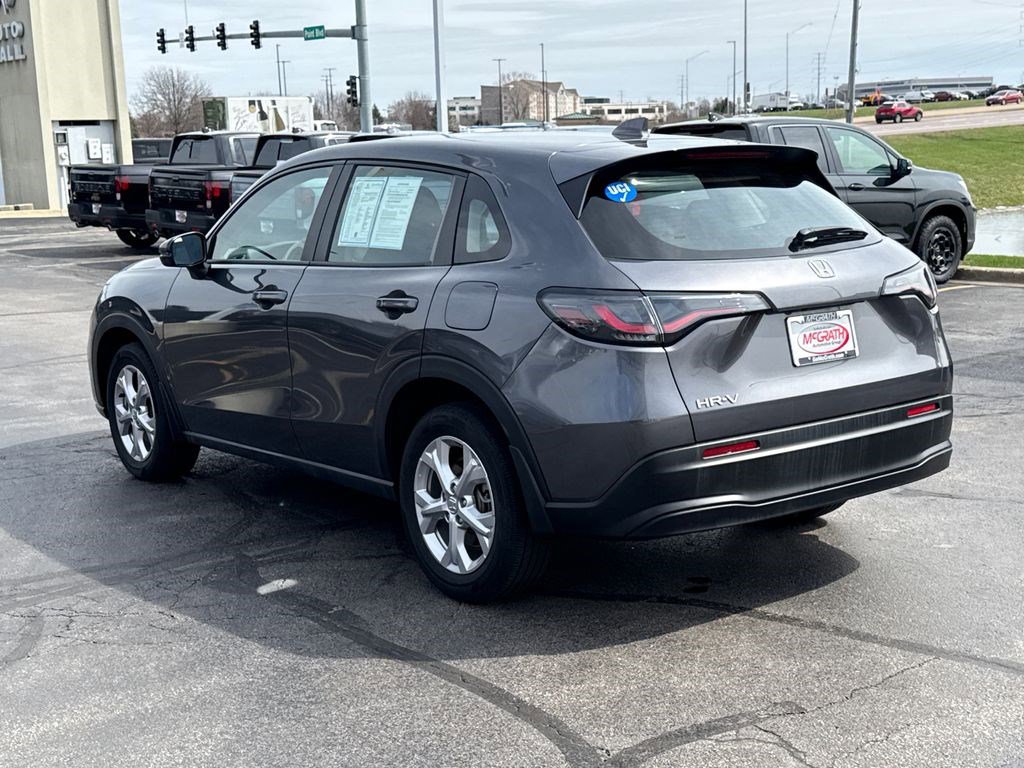 Certified 2024 Honda HR-V LX image 9