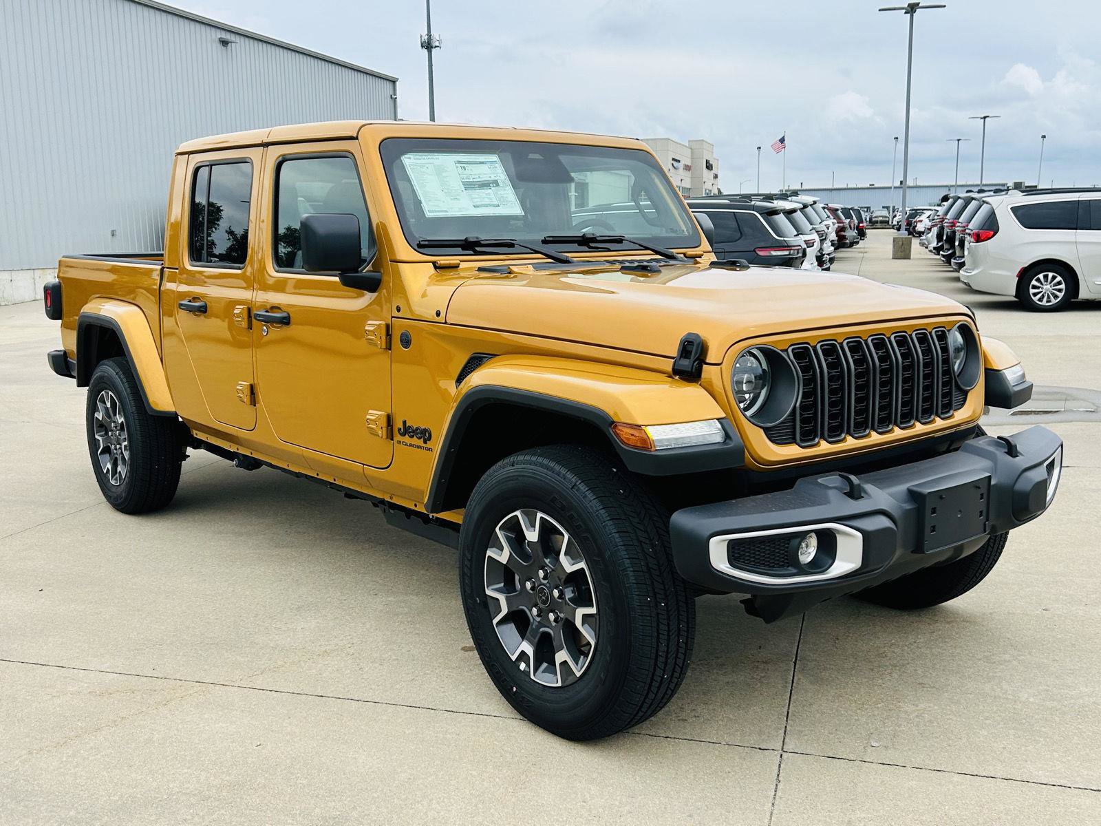New 2026 Jeep Gladiator Sport AWD/4WD image 2