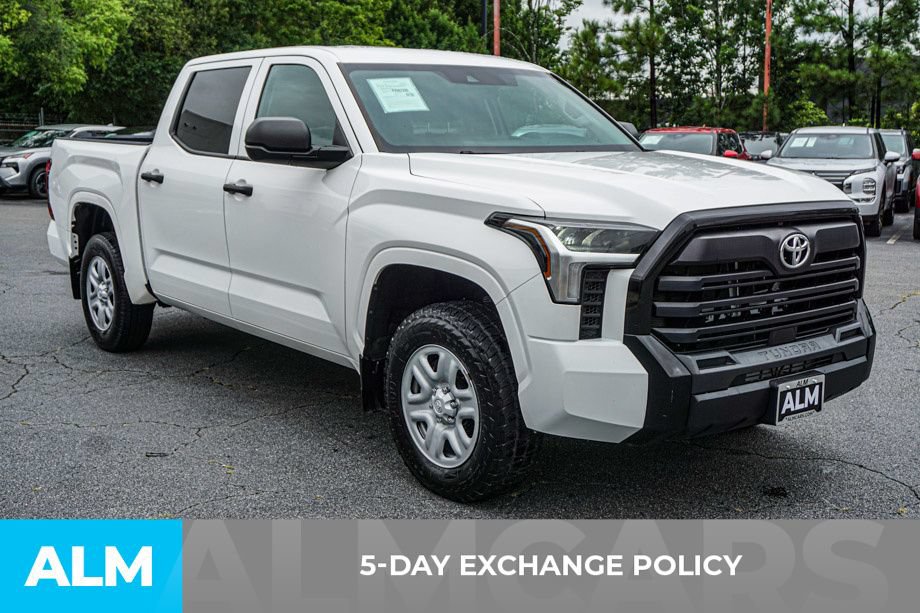 Used 2023 Toyota Tundra SR AWD/4WD image 4