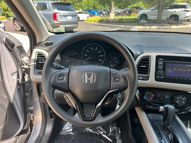 Used 2020 Honda HR-V LX image 14