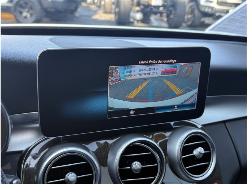 Used 2020 Mercedes-Benz C 300 Sedan image 53