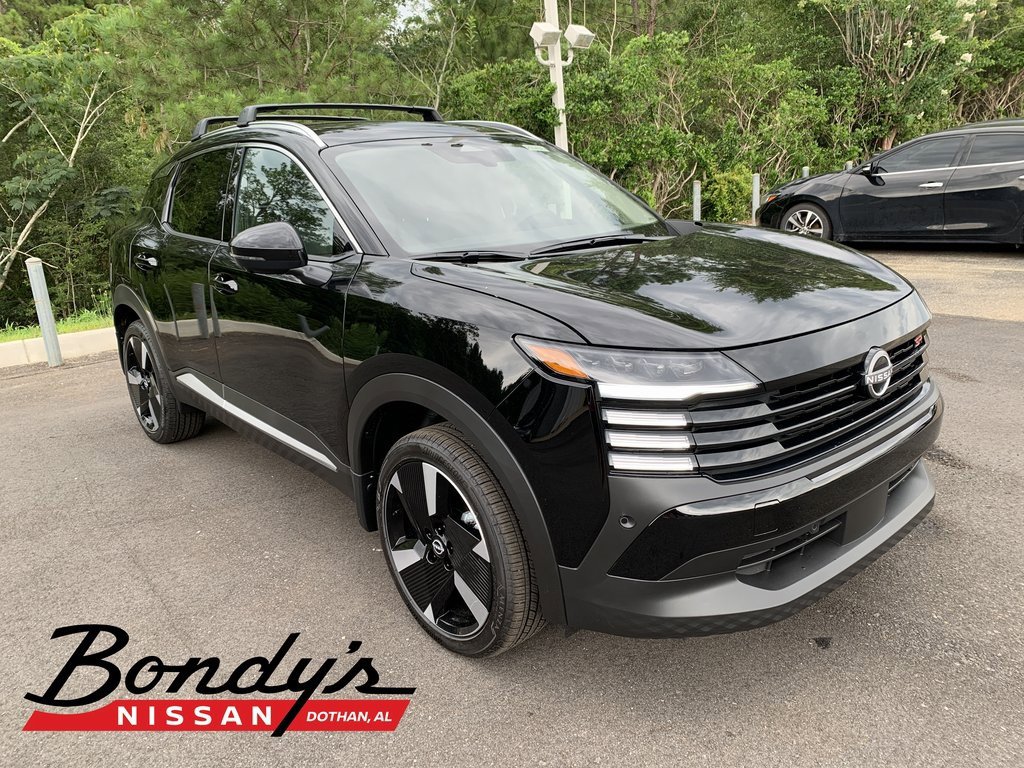 New 2025 Nissan Kicks SR