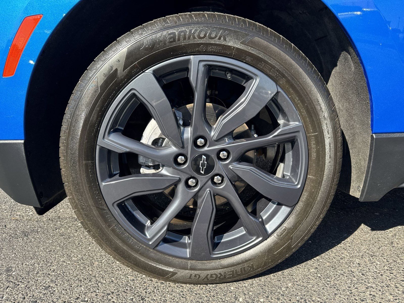 Used 2024 Chevrolet Equinox RS AWD/4WD image 12