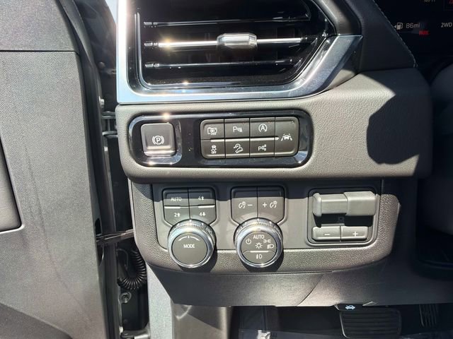 New 2026 GMC Yukon Denali w/ Denali Reserve Package image 28