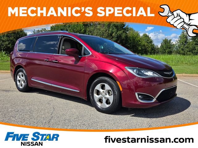 Used 2017 Chrysler Pacifica Touring-L Plus w/ Advanced Safetytec Group