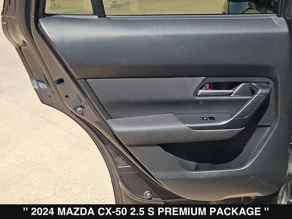 Used 2024 MAZDA CX-50 AWD 2.5 S w/ Cargo Package image 18