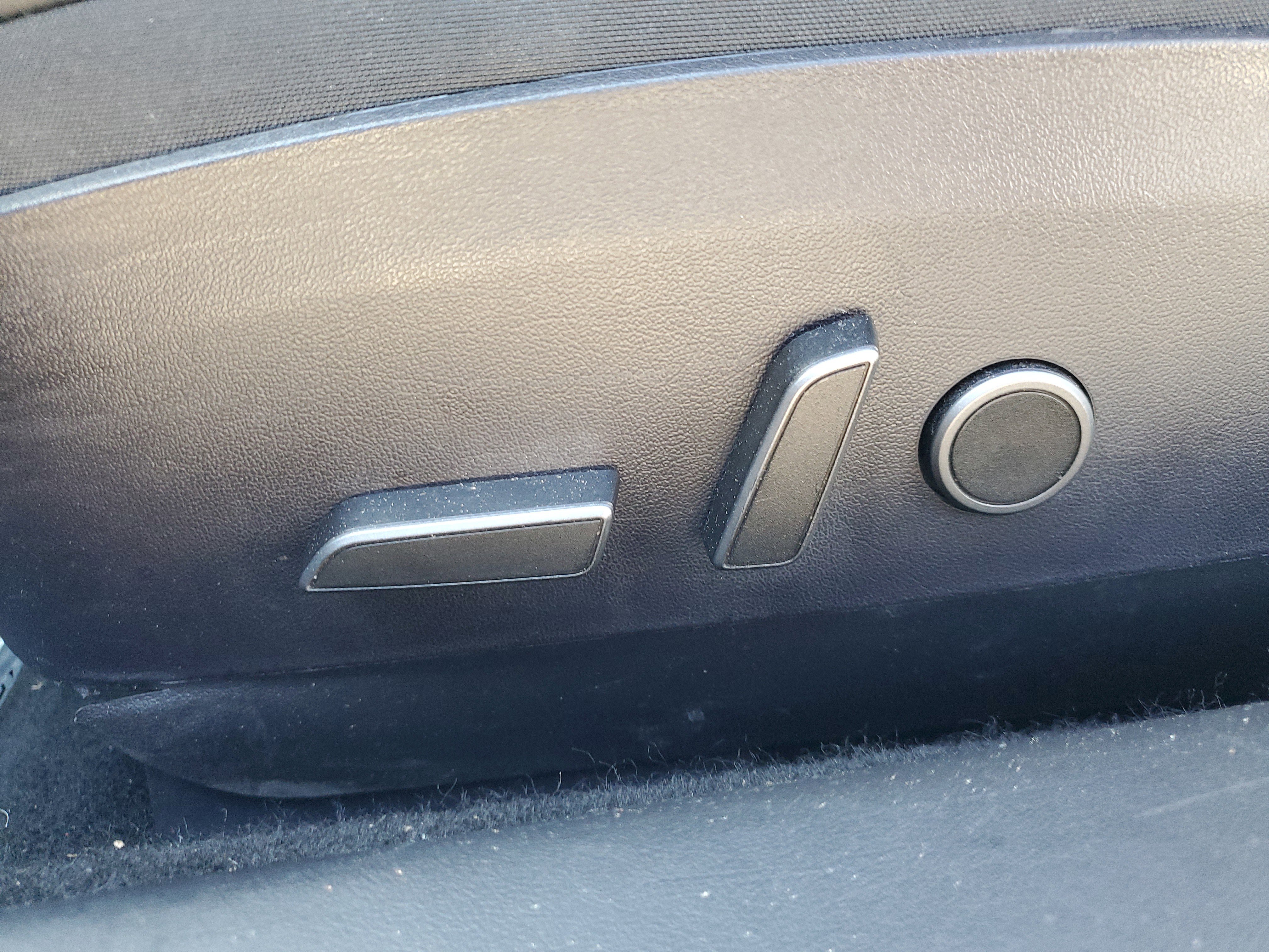 Used 2022 Tesla Model 3 image 16