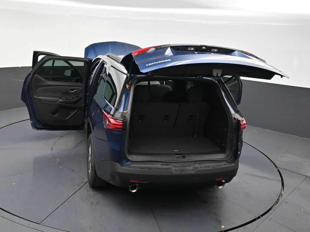 Used 2023 Chevrolet Traverse LT FWD image 32