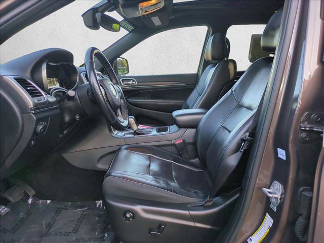 Used 2018 Jeep Grand Cherokee Limited w/ Luxury Group II image 17