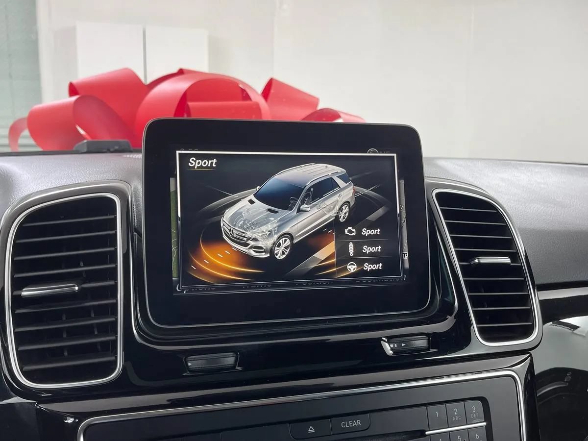 Used 2019 Mercedes-Benz GLE 43 AMG 4MATIC image 27
