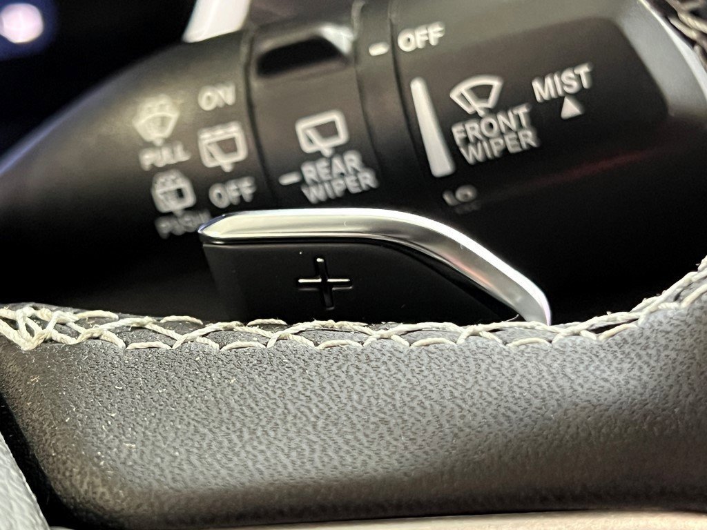 New 2025 Jeep Grand Cherokee Limited w/ Luxury Tech Group II image 26