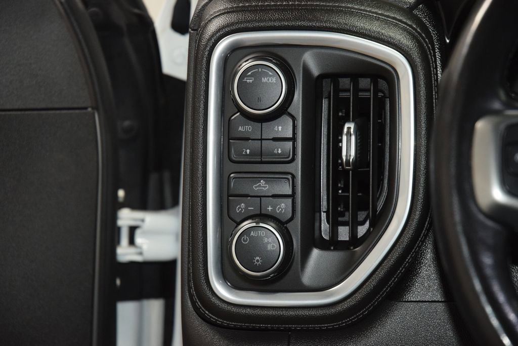 Used 2020 Chevrolet Silverado 1500 LT w/ All-Star Edition image 33