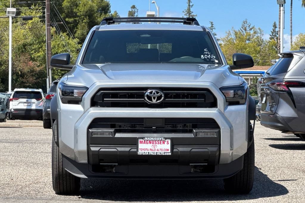 New 2026 Toyota 4Runner SR5 AWD/4WD image 3