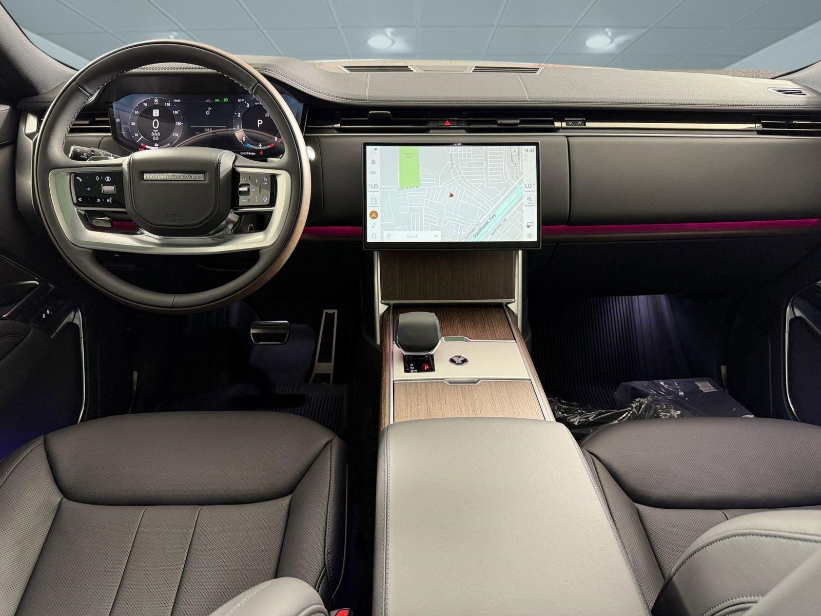 New 2026 Land Rover Range Rover Long Wheelbase SE AWD/4WD image 15