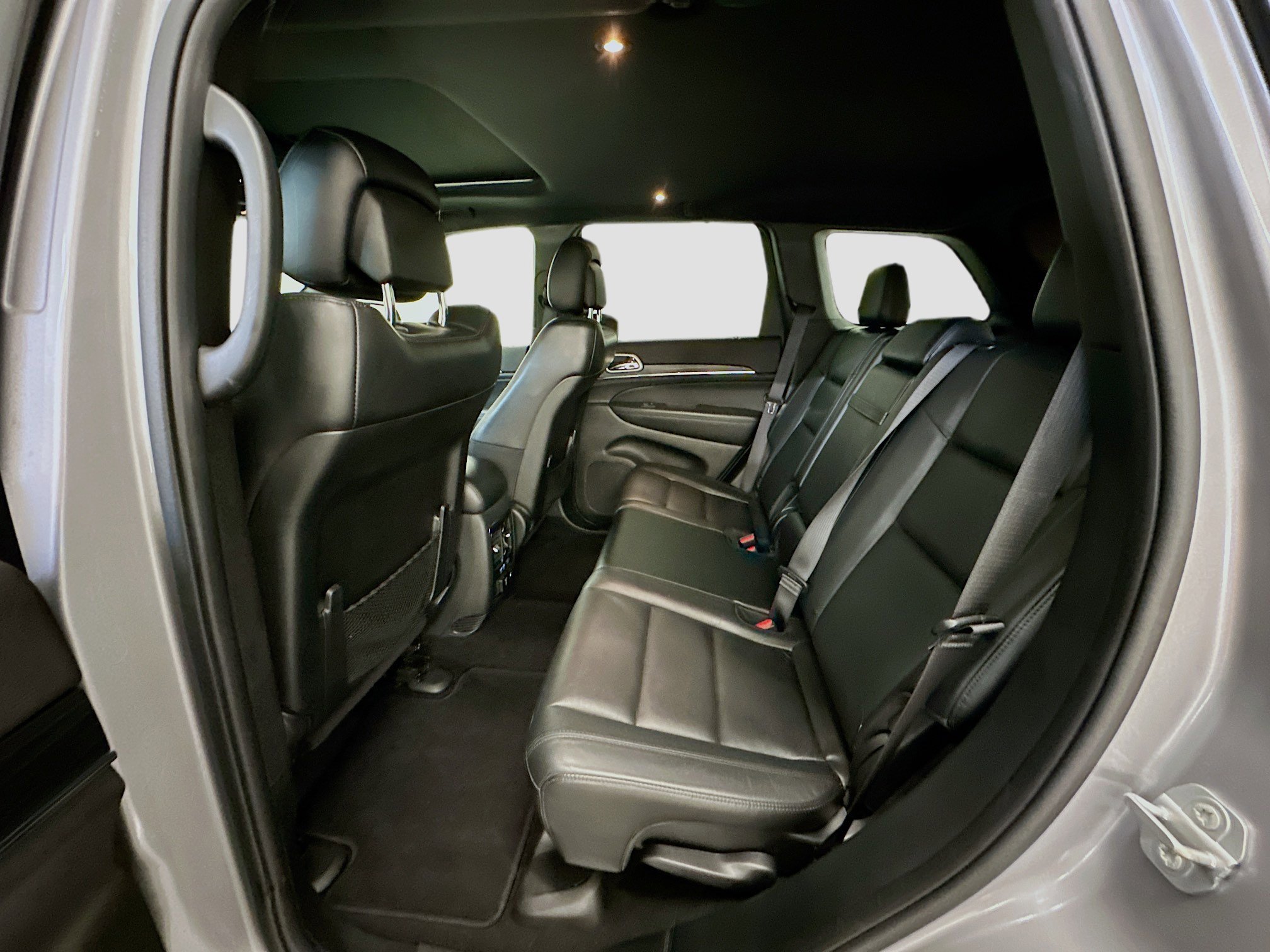 Used 2019 Jeep Grand Cherokee Limited image 30