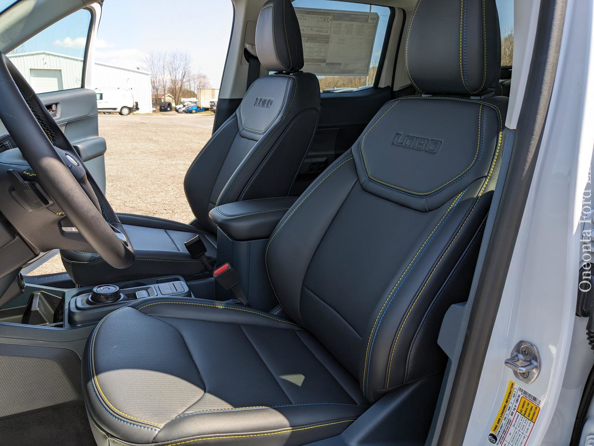 New 2025 Ford Maverick Lobo image 18