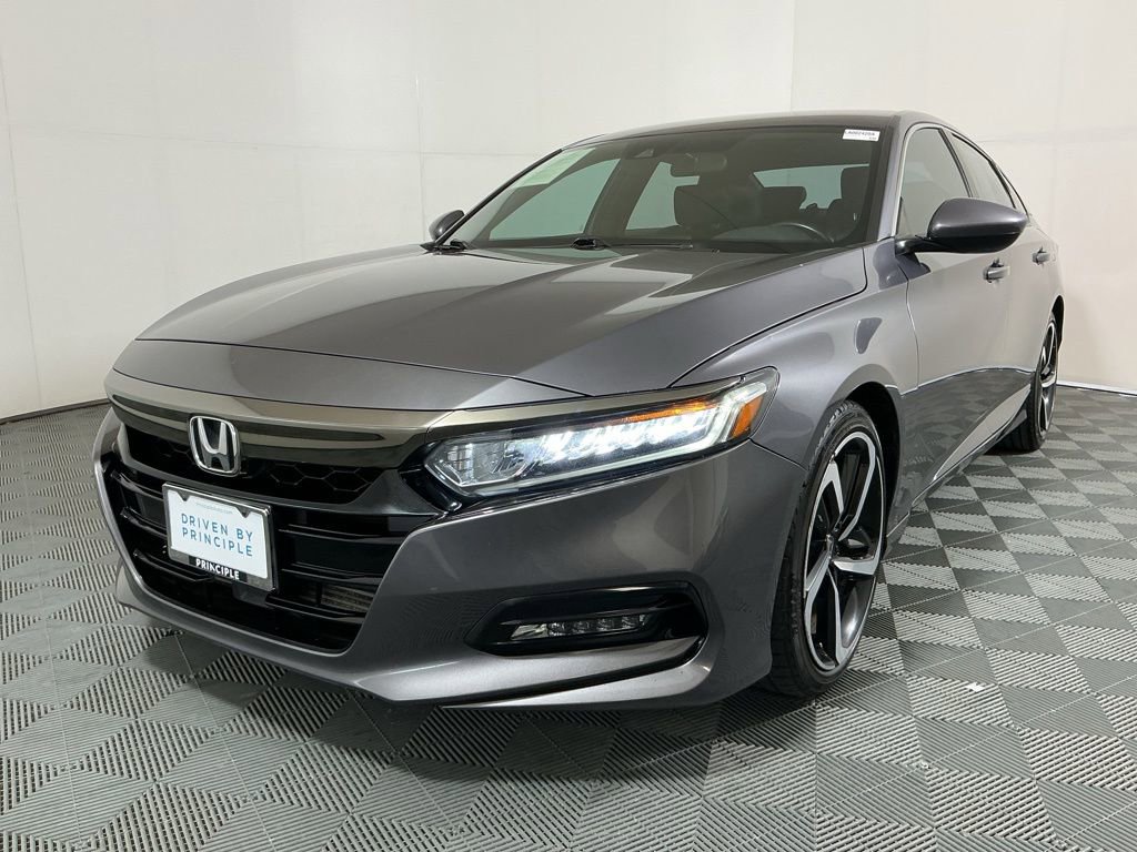 Used 2020 Honda Accord Sport image 2