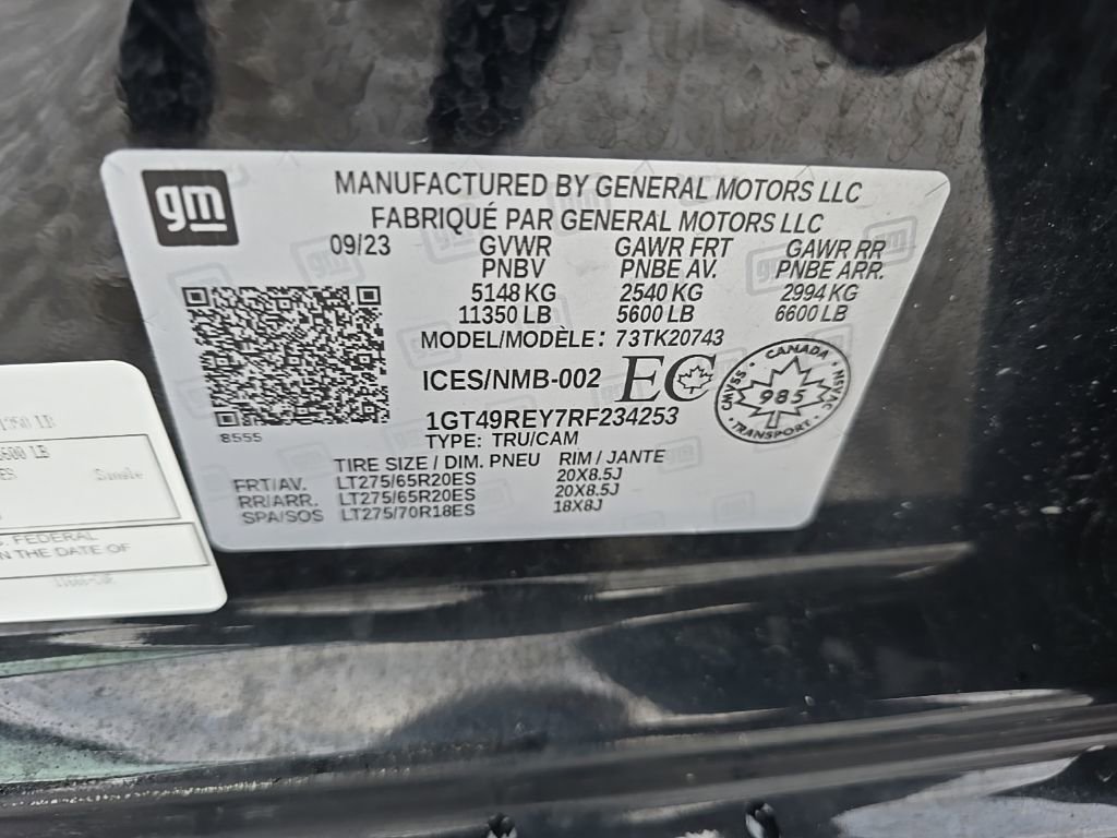 Used 2024 GMC Sierra 2500 Denali w/ Denali Reserve Package image 9