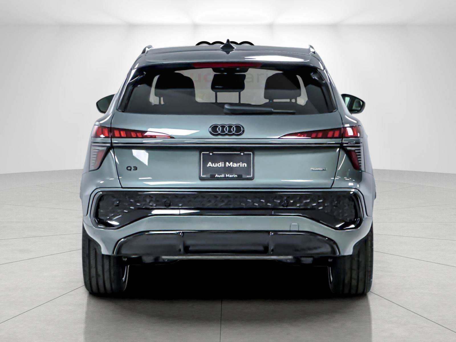 New 2026 Audi Q3 quattro 2.0T AWD/4WD image 4