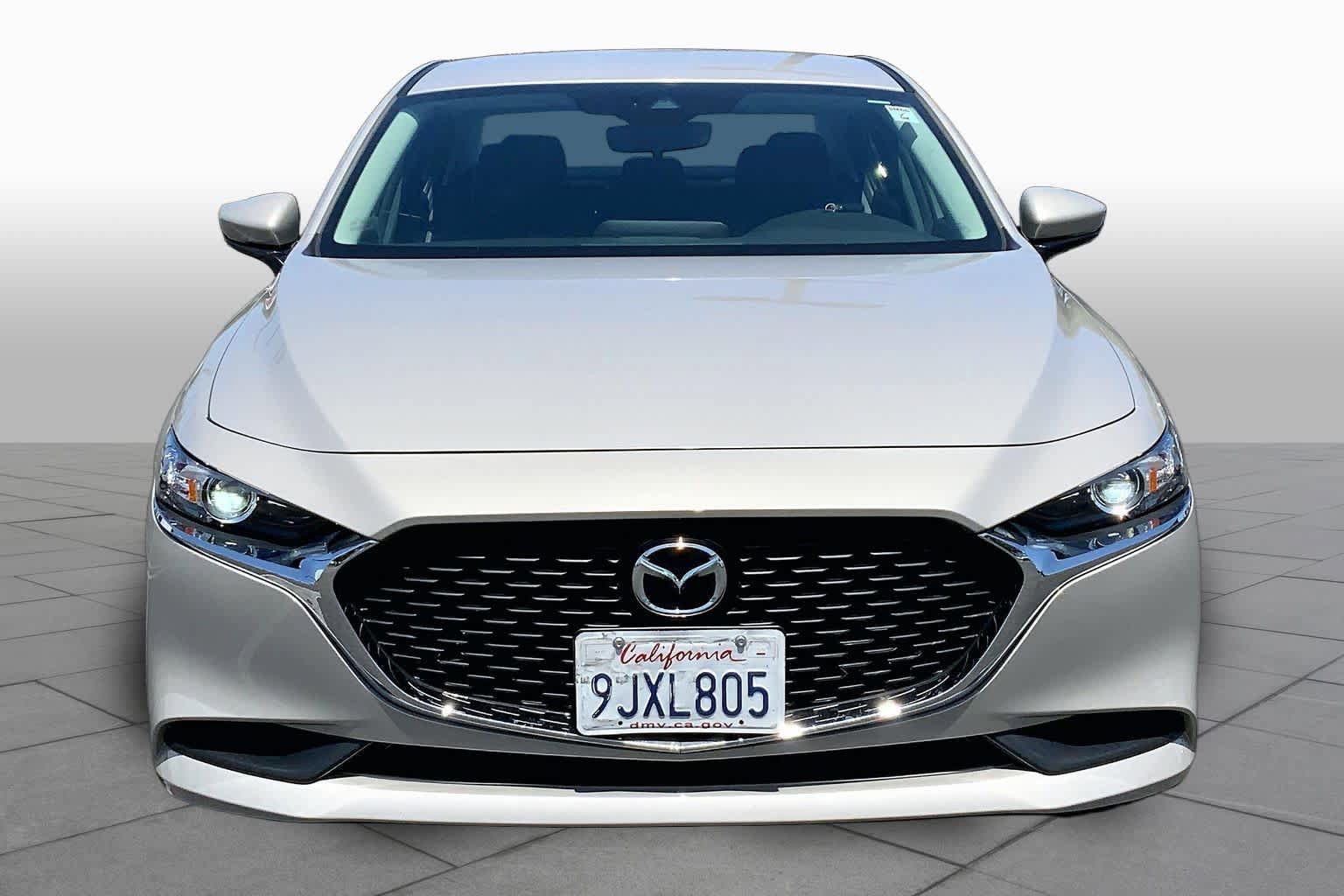 Used 2023 MAZDA MAZDA3 s FWD image 3