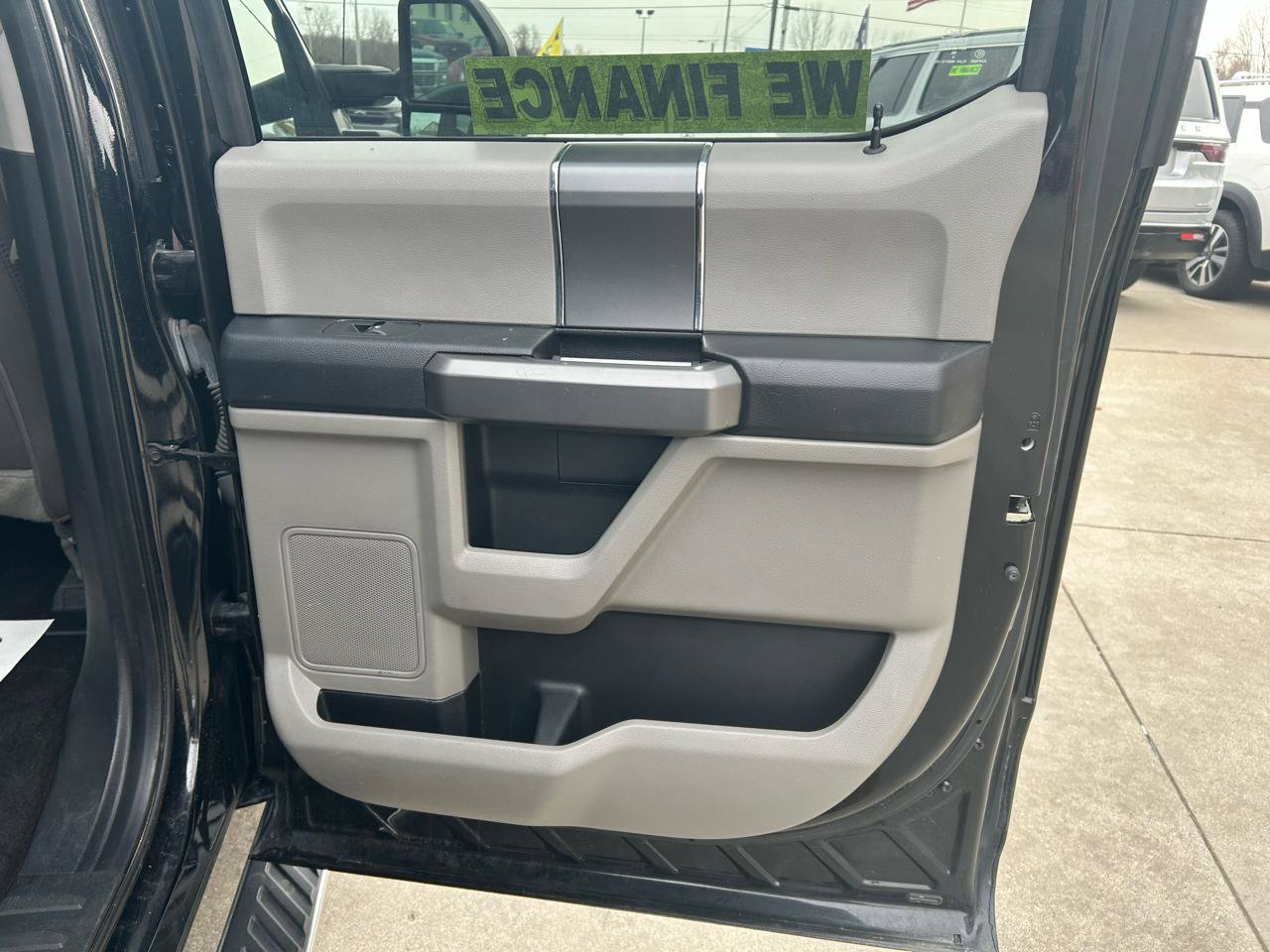 Used 2018 Ford F150 XLT w/ Equipment Group 302A Luxury image 15