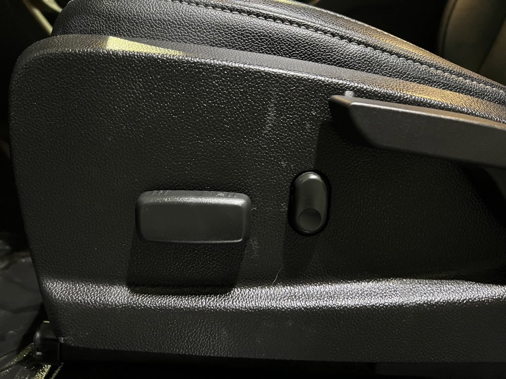 Used 2020 Chevrolet Colorado ZR2 w/ Colorado ZR2 Bison Edition image 22