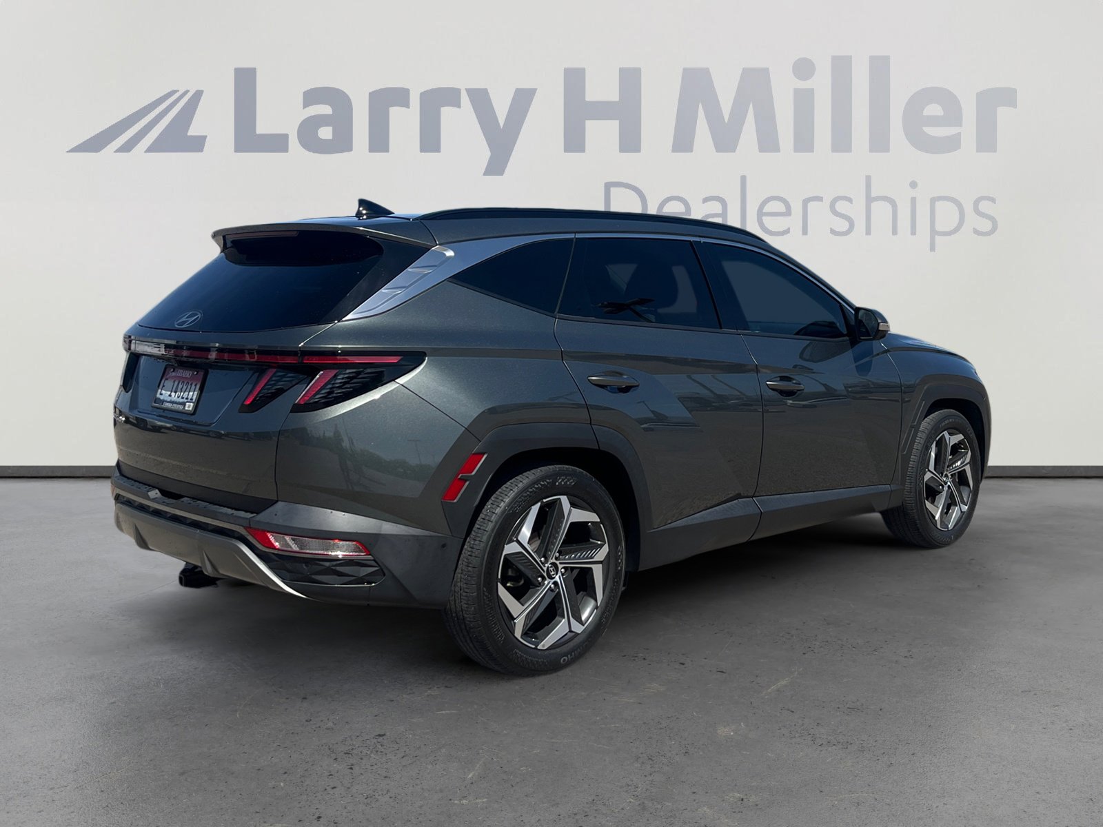 Used 2023 Hyundai Tucson Limited FWD image 5