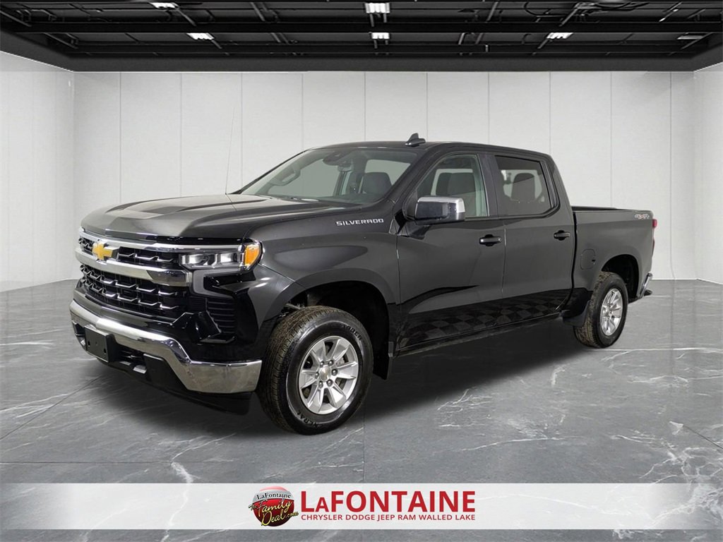 Used 2025 Chevrolet Silverado 1500 LT image 1