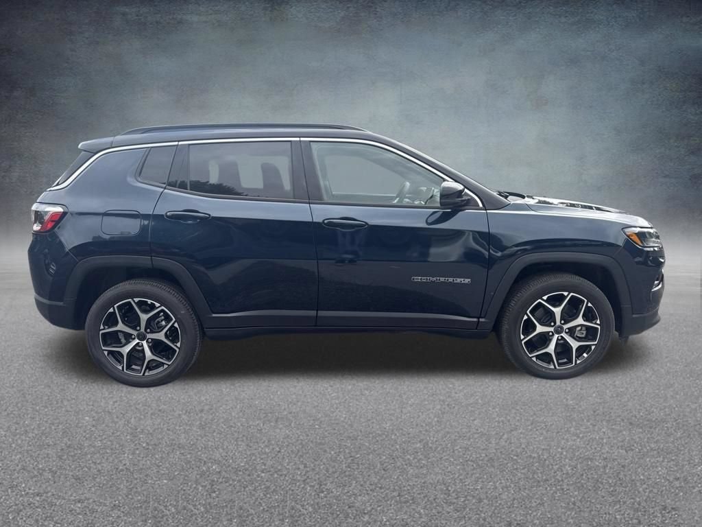 New 2026 Jeep Compass Limited w/ Sun, Sound & Navigation Group AWD/4WD image 9