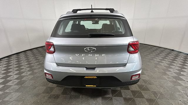 Certified 2023 Hyundai Venue SEL FWD video 3