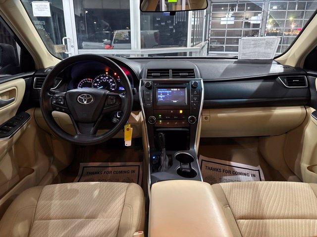 Used 2015 Toyota Camry LE FWD image 10
