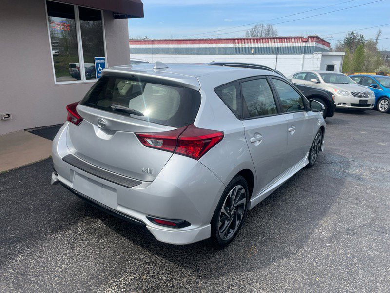 Used 2016 Scion iM image 7