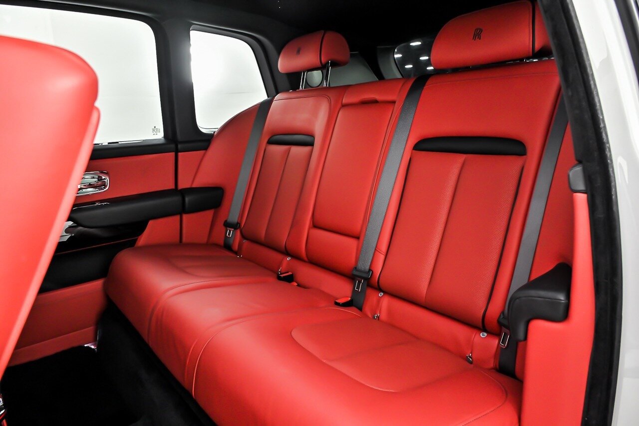 Used 2021 Rolls-Royce Cullinan AWD/4WD image 22