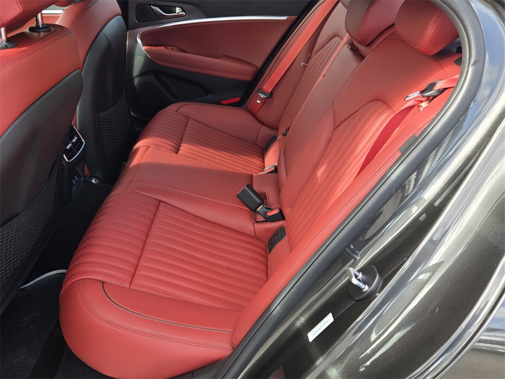 New 2026 Genesis G70 3.3T Sport Prestige image 7
