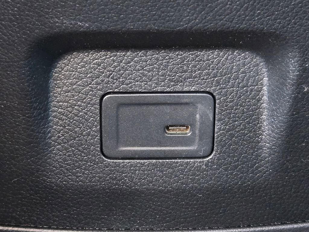 Used 2022 Mercedes-Benz A 220 4MATIC image 22