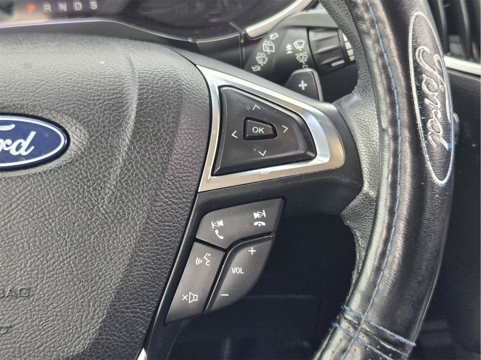 Used 2020 Ford Edge SEL AWD/4WD image 29