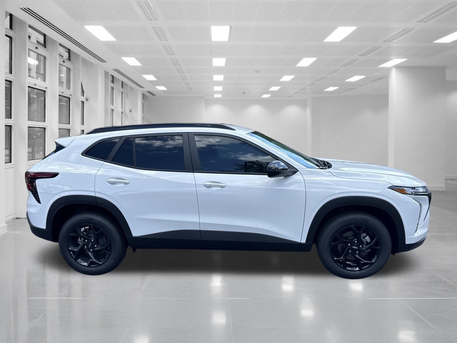 New 2026 Chevrolet Trax LT w/ Driver Confidence Package FWD image 4