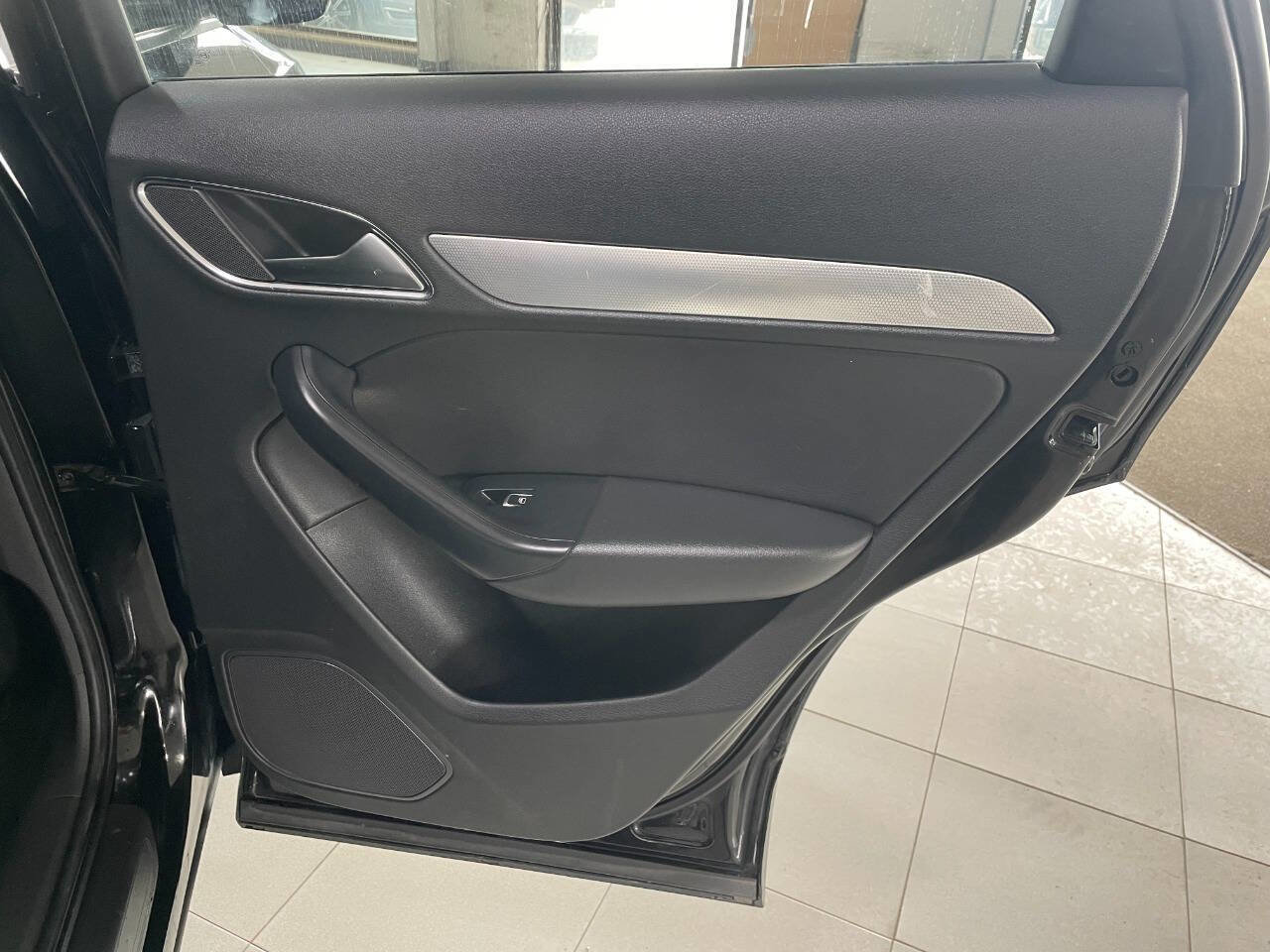 Used 2016 Audi Q3 2.0T Premium Plus image 24