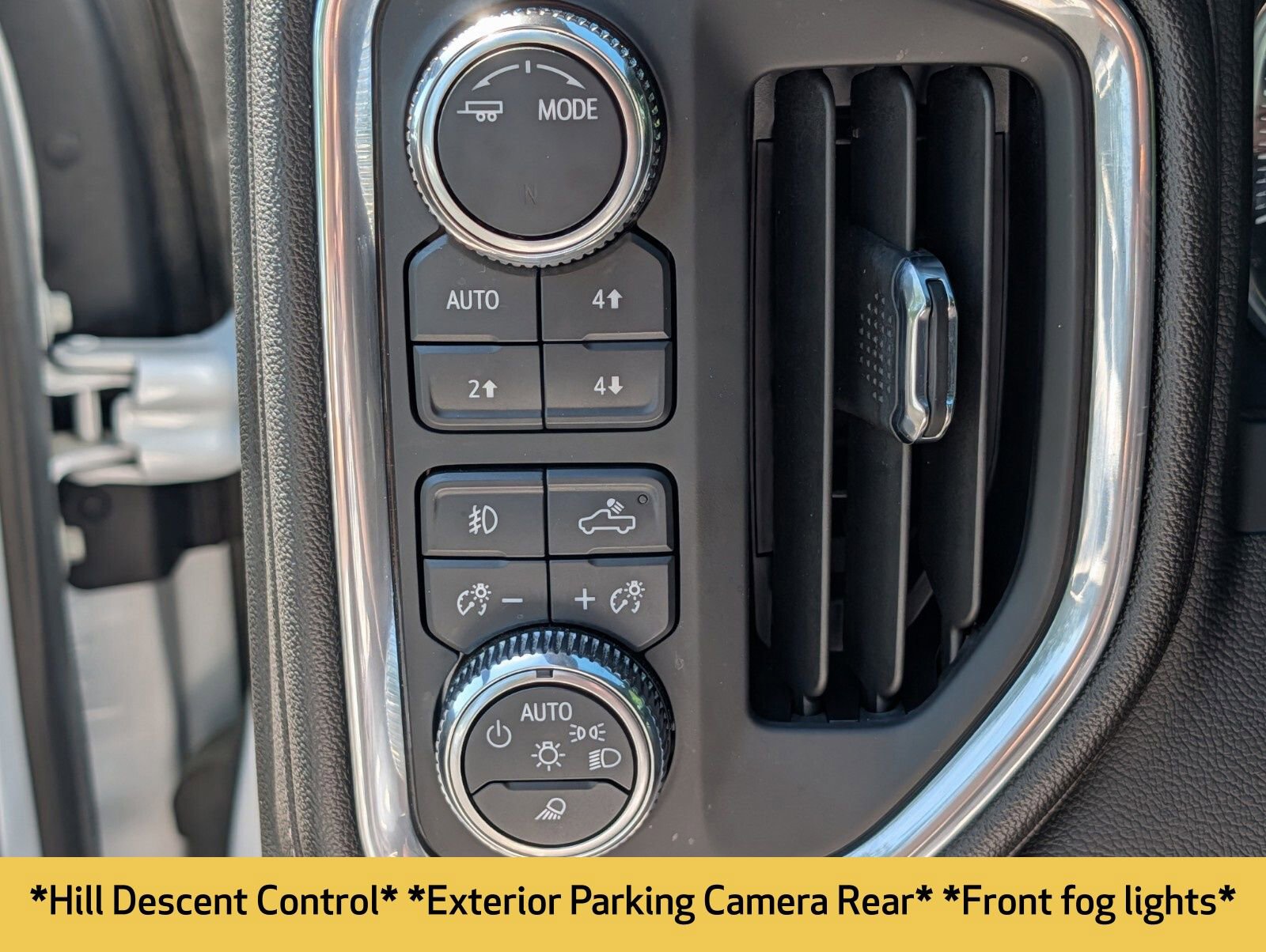 Used 2023 GMC Sierra 2500 Denali AWD/4WD image 17