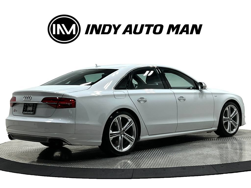Used 2015 Audi S8 AWD/4WD image 4
